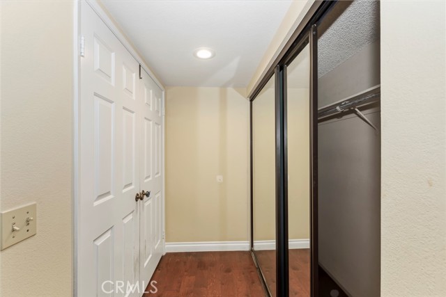 Detail Gallery Image 29 of 45 For 880 El Mirador, Upland,  CA 91784 - 2 Beds | 2/1 Baths