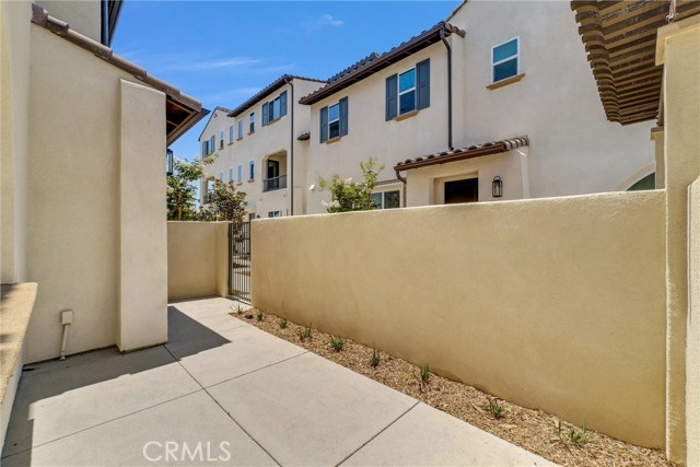 Detail Gallery Image 25 of 30 For 17941 Auger Lane, Huntington Beach,  CA 92646 - 3 Beds | 2/1 Baths