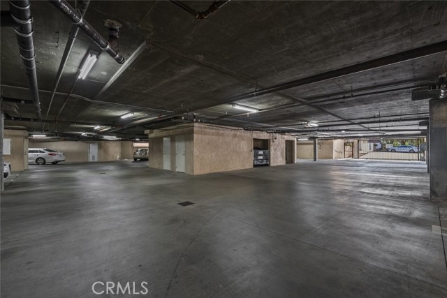 Detail Gallery Image 16 of 46 For 6939 Greeley St #101,  Tujunga,  CA 91042 - 3 Beds | 2 Baths