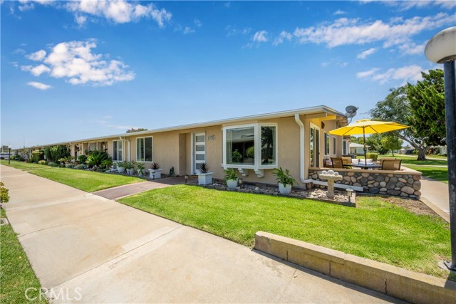 Detail Gallery Image 1 of 59 For 1360 Pelham Rd 69g,  Seal Beach,  CA 90740 - 2 Beds | 1/1 Baths