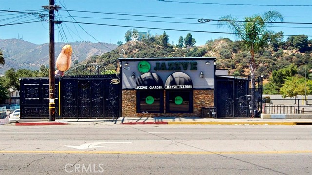 Image 5 of 59 For 6500 Foothill Boulevard