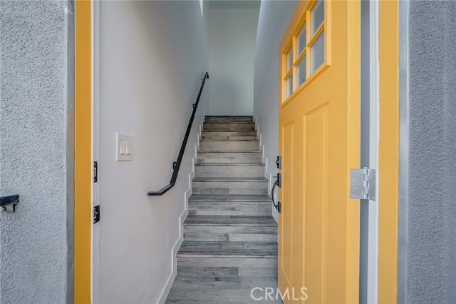 Detail Gallery Image 8 of 65 For 1348 W 41st Pl, Los Angeles,  CA 90037 - – Beds | – Baths