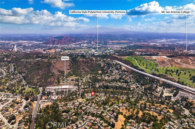 1111 Camino Del Cerritos, San Dimas CA: https://media.crmls.org/medias/c515db8c-2497-4938-9236-d36952ecfd38.jpg