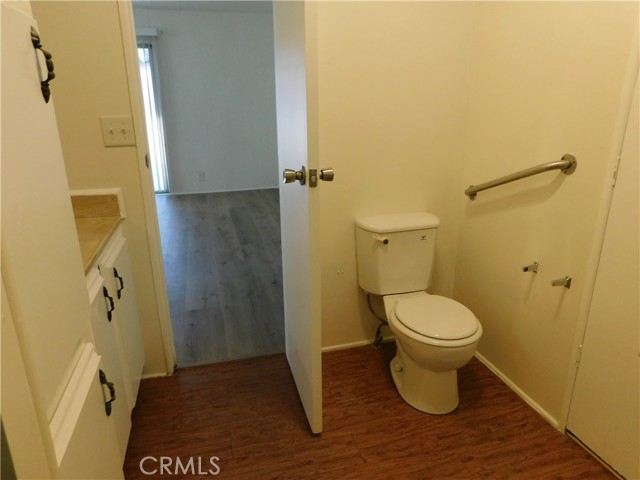 2230 Lake Park Drive, San Jacinto CA: https://media.crmls.org/medias/c5165baa-5f72-4f9e-afe0-16a78430b665.jpg