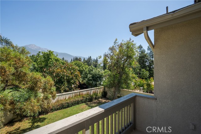 9320 Isaac Lord Drive, Rancho Cucamonga CA: https://media.crmls.org/medias/c516e36d-580f-4b40-a359-4577f138237a.jpg