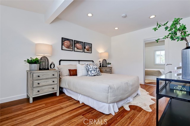 1170 Shelley Street, Manhattan Beach, California 90266, 4 Bedrooms Bedrooms, ,3 BathroomsBathrooms,Residential,Sold,Shelley,SB22186838