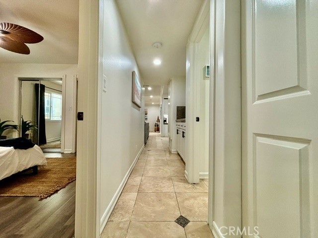 4819 RIVER Avenue, Newport Beach CA: https://media.crmls.org/medias/c5175d25-8493-4ebc-bcb8-01946acd2410.jpg