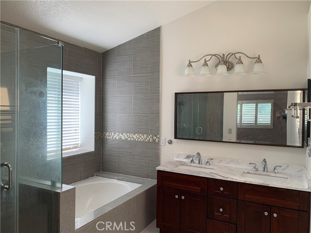 Detail Gallery Image 8 of 15 For 2373 Parkview Ln, Chino Hills,  CA 91709 - 4 Beds | 2/1 Baths