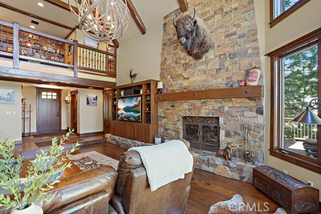 Detail Gallery Image 15 of 63 For 29130 Bald Eagle Ridge, Lake Arrowhead,  CA 92352 - 6 Beds | 6 Baths