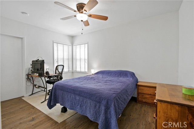 11051 Tarawa Drive, Los Alamitos CA: https://media.crmls.org/medias/c519ee70-8063-46b4-b7e1-d32f5a8d760a.jpg