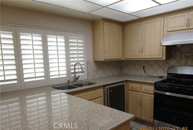 1321 W Cerritos Avenue, Anaheim CA: https://media.crmls.org/medias/c51a2fa6-1f63-4027-ad18-20da47c4a68d.jpg