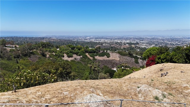 Detail Gallery Image 11 of 15 For 14 Bronco, Rancho Palos Verdes,  CA 90275 - 4 Beds | 4/1 Baths