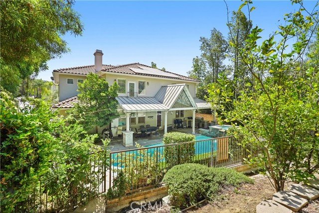 29123 Black Pine Way, Saugus CA: https://media.crmls.org/medias/c51ae67a-0a6c-4b9f-a966-0f7286bf2814.jpg
