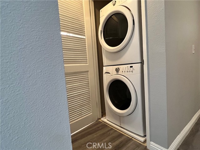 https://media.crmls.org/medias/c51c8d21-5d81-41ce-90d5-4066a24fac74.jpg