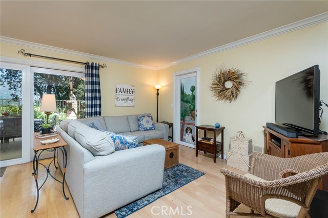 Detail Gallery Image 16 of 40 For 6611 Elmhurst Dr, Tujunga,  CA 91042 - 3 Beds | 2 Baths