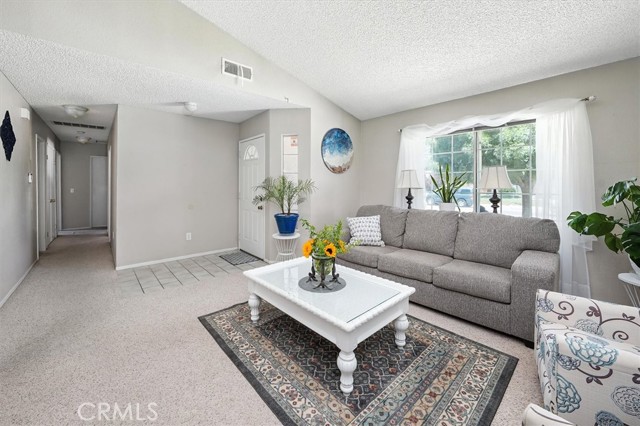 Detail Gallery Image 7 of 28 For 740 W Avenue H2, Lancaster,  CA 93534 - 3 Beds | 2 Baths