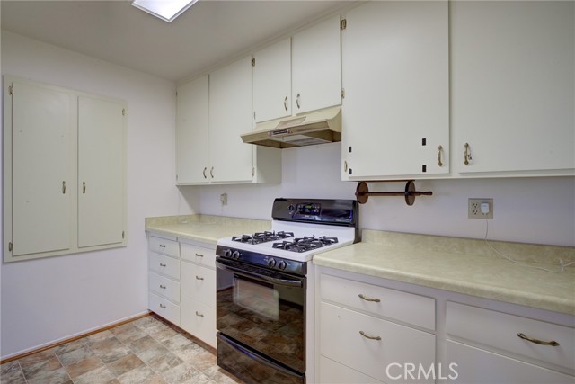 Detail Gallery Image 12 of 44 For 1699 Langton St, Cambria,  CA 93428 - 2 Beds | 2 Baths