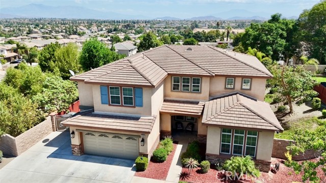 9506 Newbridge Dr, Riverside, CA 92508