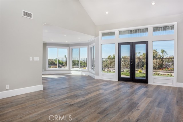Detail Gallery Image 10 of 23 For 5515 E Crest De Ville Ave, Orange,  CA 92867 - 4 Beds | 3/1 Baths