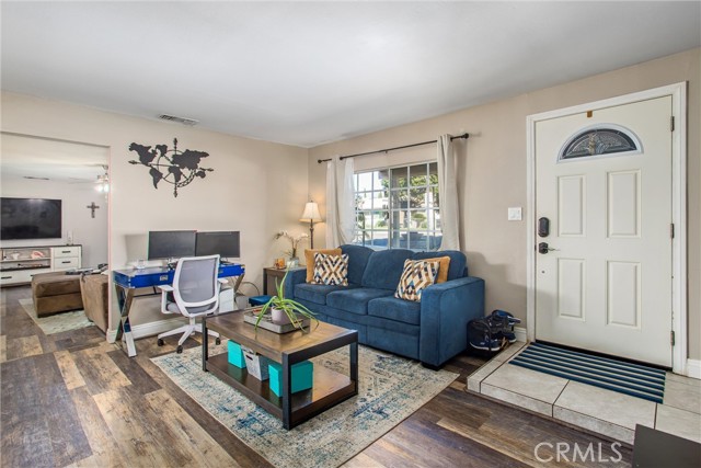 Detail Gallery Image 7 of 24 For 12656 Loma Vista Ct, Yucaipa,  CA 92399 - 3 Beds | 1 Baths