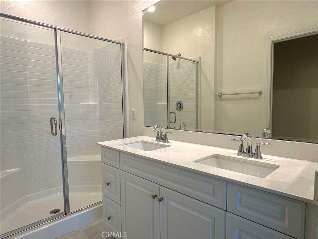 MLS #OC25261351 image #13