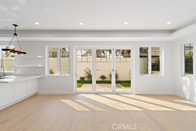 2406 Mathews Avenue, Redondo Beach, California 90278, 4 Bedrooms Bedrooms, ,3 BathroomsBathrooms,Residential,Sold,Mathews,SB21216691