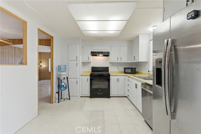 Detail Gallery Image 8 of 29 For 24001 Muirlands #11,  Lake Forest,  CA 92630 - 2 Beds | 2 Baths