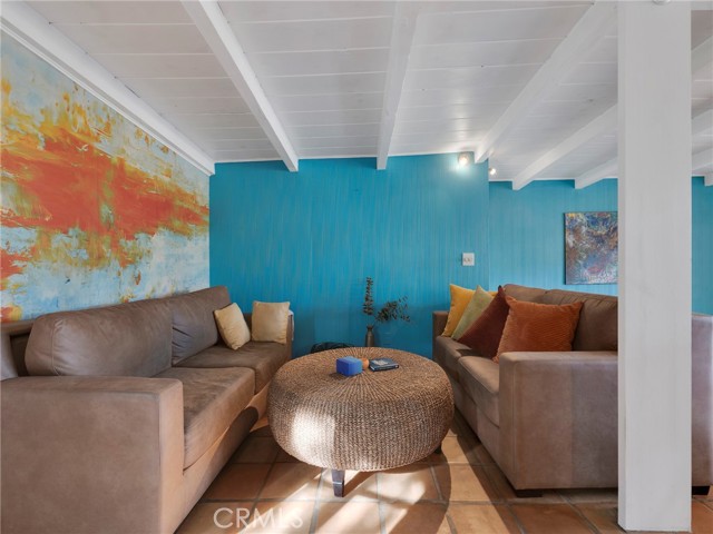 6033 Fulcher photo 12