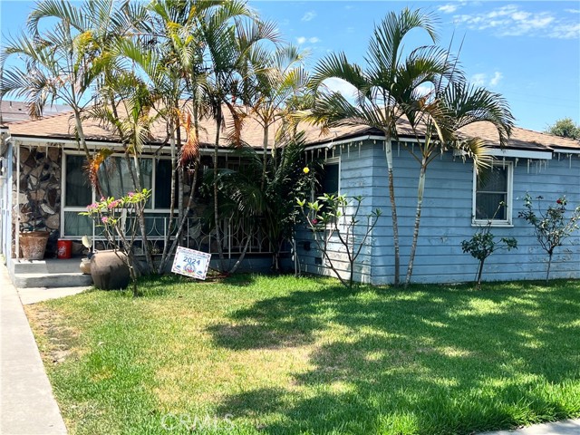 11267 SAMPSON Avenue, Lynwood CA: https://media.crmls.org/medias/c523fd0d-febe-4db2-bf4d-ac2d2cb8606e.jpg
