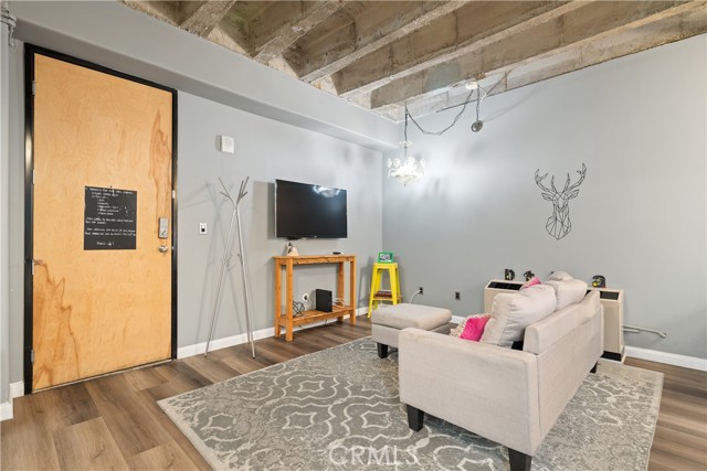 312 W 5th Street #1020, Los Angeles, CA, 90013 312 W 5th Street #1020, Los Angeles, CA, 90013