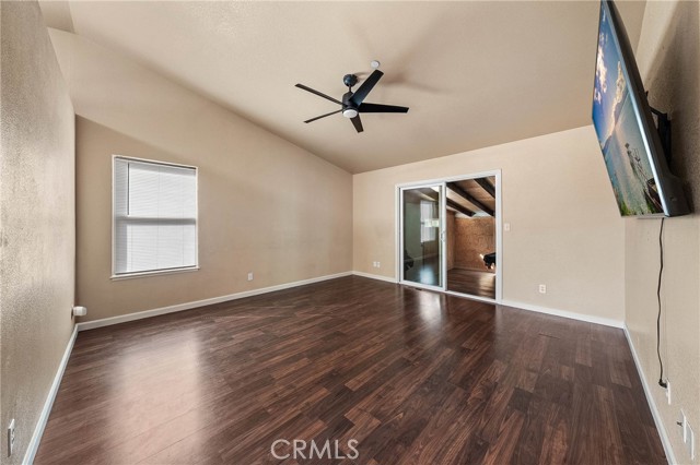 Detail Gallery Image 3 of 36 For 3593 Peony St, Clearlake,  CA 95422 - 3 Beds | 2 Baths