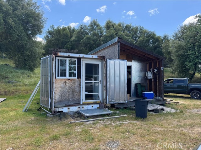 4516 Hirsch Road, Mariposa CA: https://media.crmls.org/medias/c52482ed-21fa-48bd-a8a7-23db8c1a4744.jpg