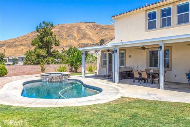 33411 Miners Drive, Yucaipa CA: https://media.crmls.org/medias/c526361c-4ed7-4cff-aa91-2229af04c60a.jpg