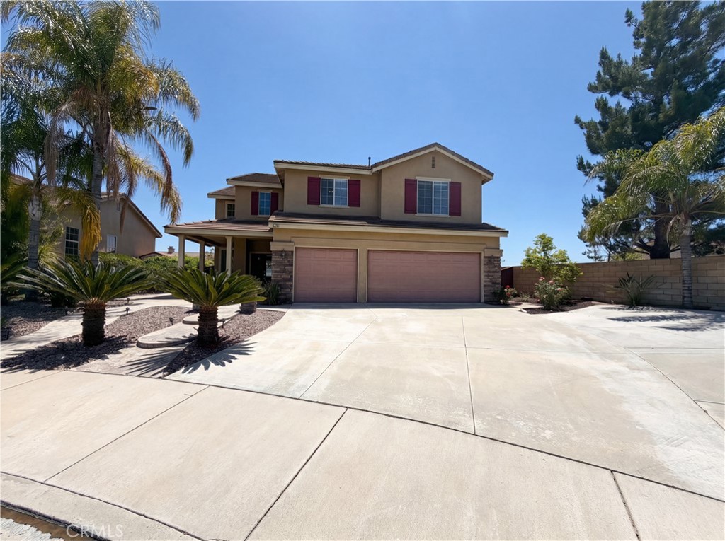 27801 Canyon Hills