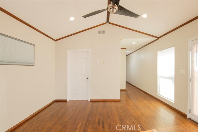 Detail Gallery Image 55 of 57 For 7447 Enfield, Reseda,  CA 91335 - 3 Beds | 2 Baths