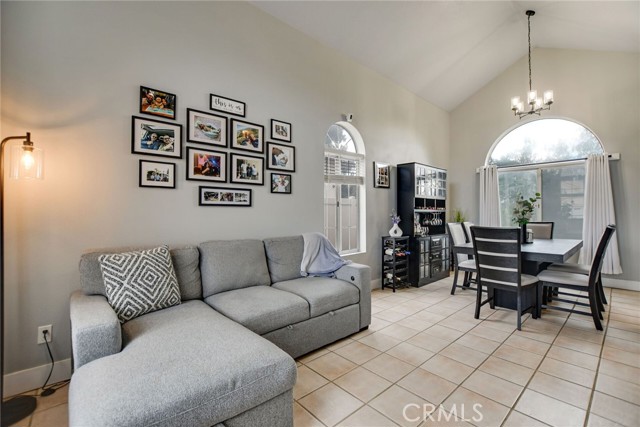 Detail Gallery Image 4 of 35 For 28237 Kane Ct, Highland,  CA 92346 - 4 Beds | 3 Baths