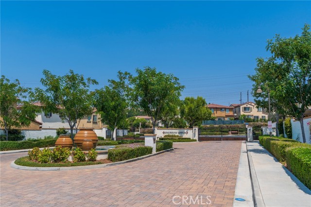 Detail Gallery Image 39 of 46 For 207 Cascade, Monterey Park,  CA 91755 - 4 Beds | 3/1 Baths