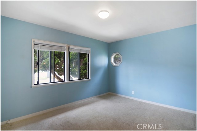 1314 Palm Avenue, Huntington Beach CA: https://media.crmls.org/medias/c5286e05-ab72-4a9b-8ec7-c1b60dd15dea.jpg