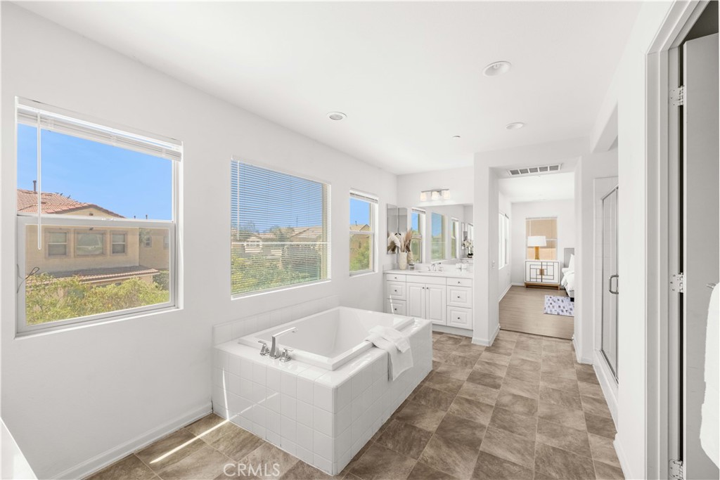 C528F704 Dcf9 40A4 B695 732D127Ead06 2756 E Wickford Street, Ontario, Ca 91762 &Lt;Span Style='BackgroundColor:transparent;Padding:0Px;'&Gt; &Lt;Small&Gt; &Lt;I&Gt; &Lt;/I&Gt; &Lt;/Small&Gt;&Lt;/Span&Gt;