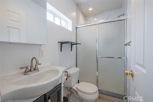 Detail Gallery Image 9 of 17 For 10407 Mcclemont Ave, Tujunga,  CA 91042 - 1 Beds | 1 Baths