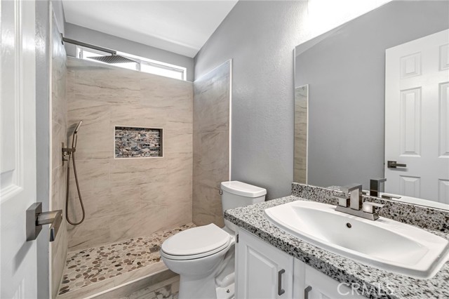 Detail Gallery Image 21 of 41 For 1218 E Cleveland #103,  Madera,  CA 93628 - 3 Beds | 2 Baths
