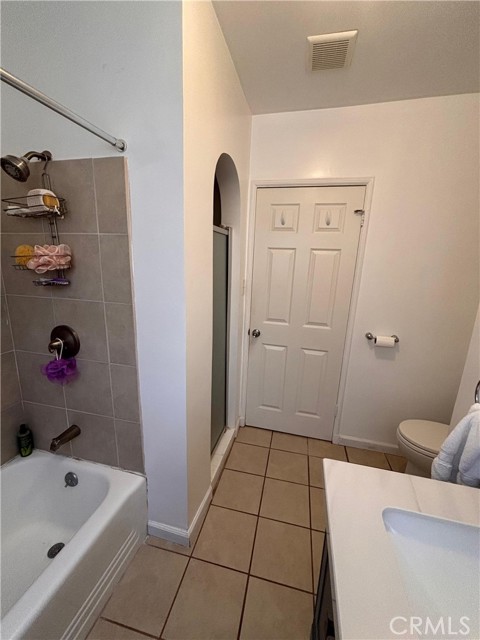 Detail Gallery Image 35 of 47 For 9812 S Denker, Los Angeles,  CA 90047 - 2 Beds | 1 Baths