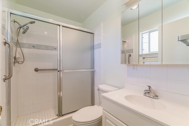516 E Creston Street, Santa Maria CA: https://media.crmls.org/medias/c52baa60-96b3-40ca-b7a1-c1734f604a6b.jpg
