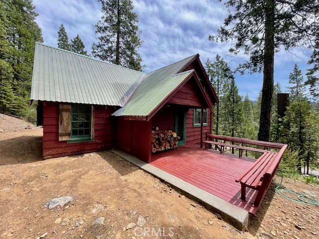 Detail Gallery Image 11 of 42 For 38784 Aspen Ln, Mineral,  CA 96063 - 5 Beds | 1/1 Baths