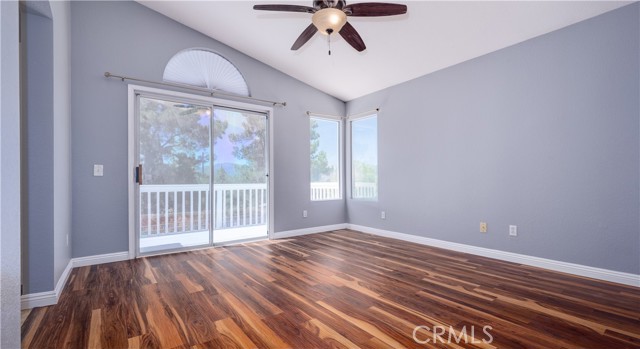 31695 Corte Avalos, Temecula CA: https://media.crmls.org/medias/c52e10bd-d3c0-4e7d-a197-b9cdc90589bb.jpg