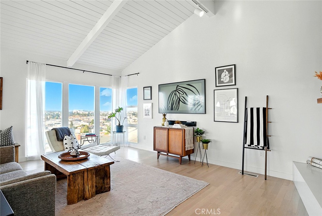 MLS #OC25133197 image #18
