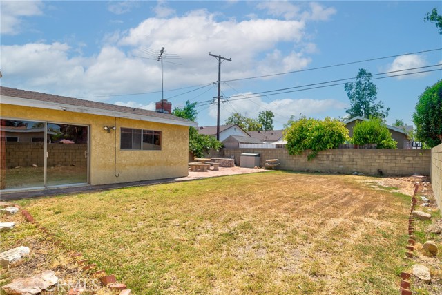 5223 Montair Avenue, Lakewood CA: https://media.crmls.org/medias/c52e8b0d-e4b3-41b2-b240-5dd8714339e1.jpg