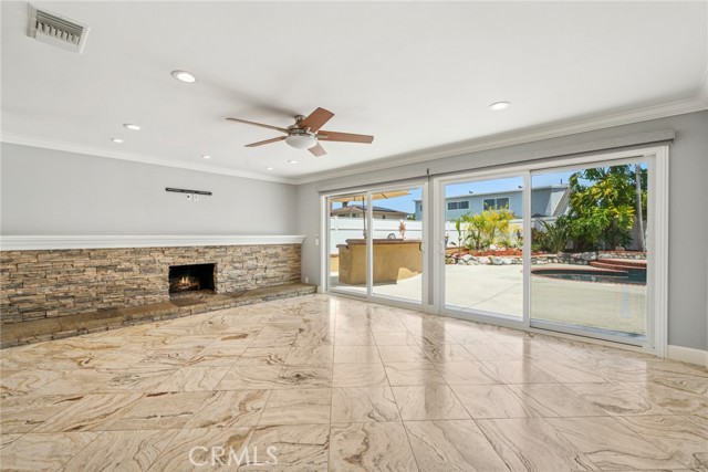 Detail Gallery Image 5 of 32 For 25101 Northrup Dr, Laguna Hills,  CA 92653 - 5 Beds | 3 Baths