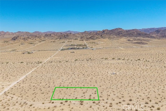 5888 La Ferney Avenue, Joshua Tree CA: https://media.crmls.org/medias/c52f3d50-9234-489c-8045-2d004ec23876.jpg