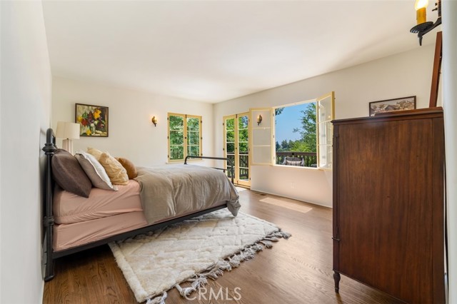 15113 Encanto Drive, Sherman Oaks CA: https://media.crmls.org/medias/c52f40f8-32f4-4e86-a1b0-cc82eefc7646.jpg